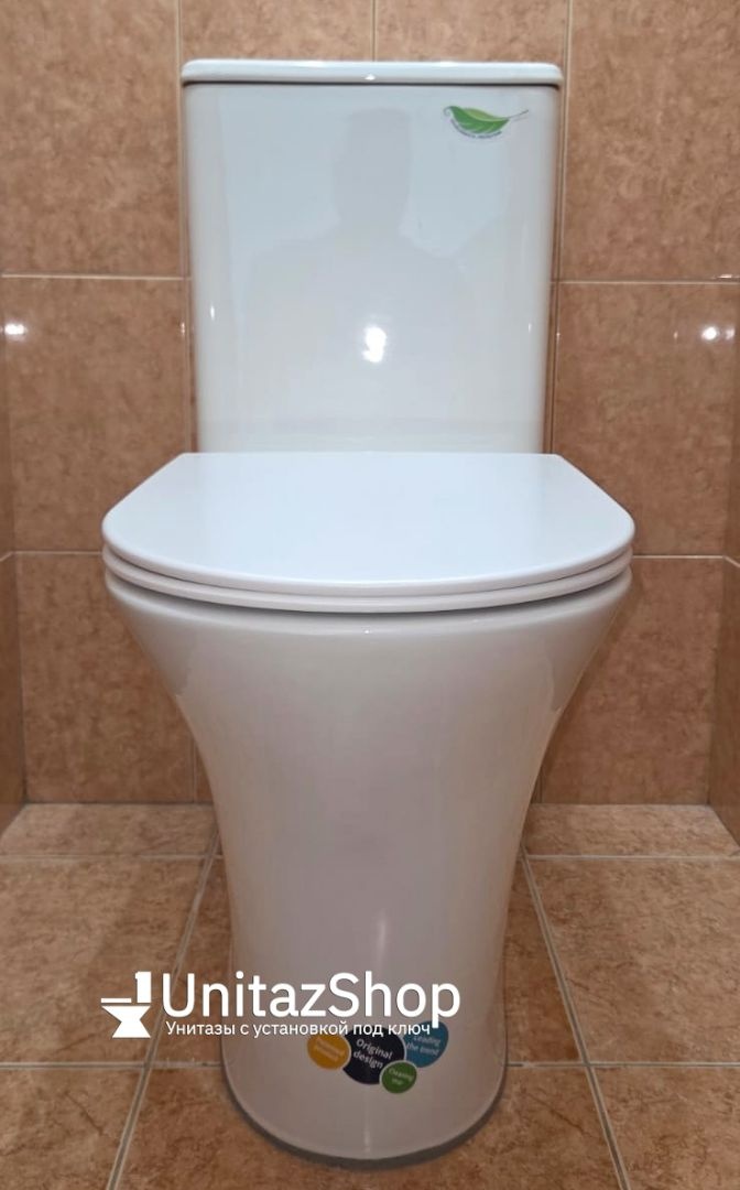 Унитаз Ceruttispa Bernina CT7193 Горизонтальный Выпуск Безободковый