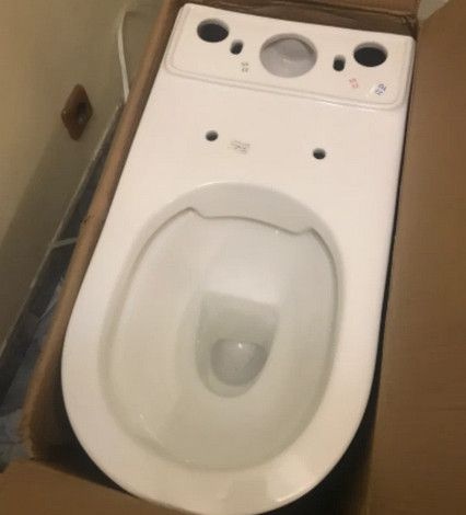 Унитаз Ceruttispa Bernina CT7193 Горизонтальный Выпуск Безободковый