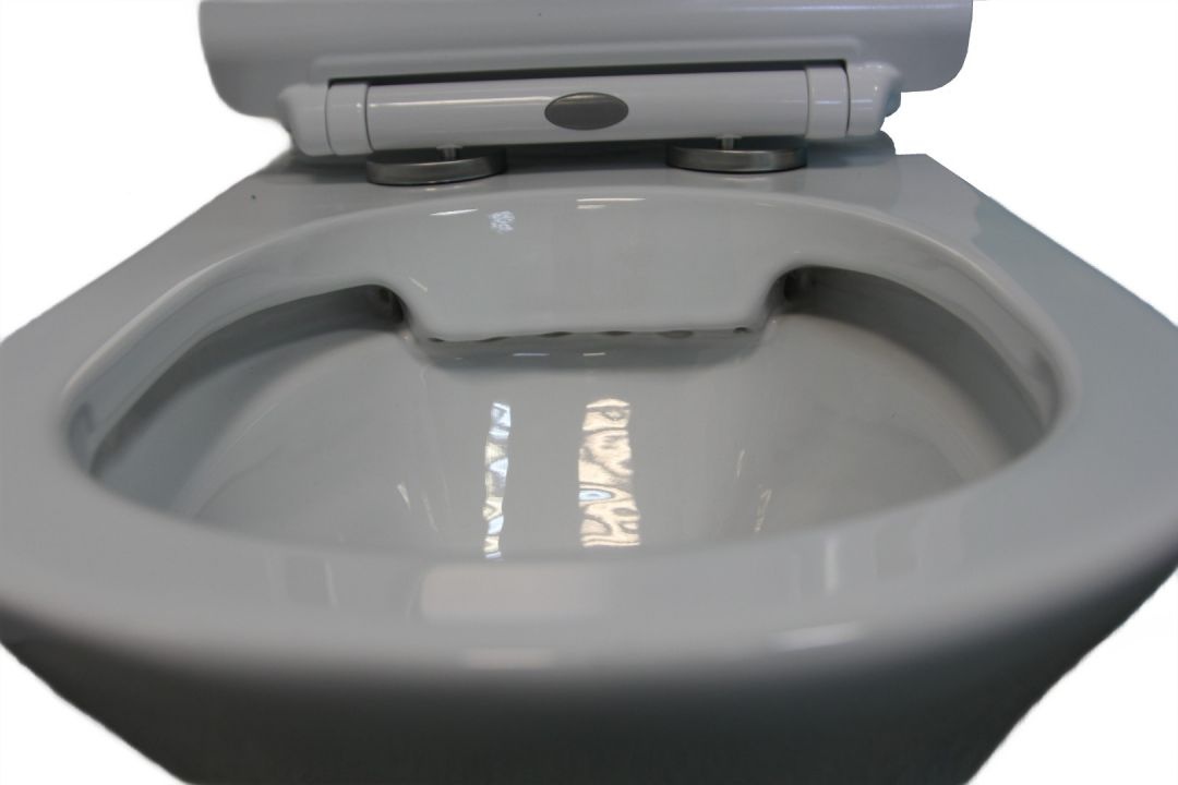 Унитаз Ceruttispa Bernina CT7193 Горизонтальный Выпуск Безободковый